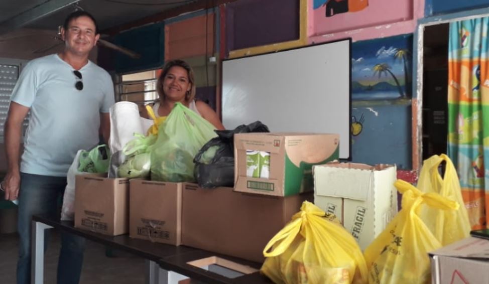 La Asociación Médica y Centro Asistencial entregaron alimentos de la campaña navideña